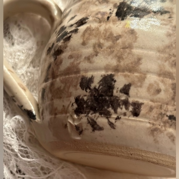 Stoneware Spotted/Speckled‎ Earth Tone Hand Thrown Pottery Mug With Maker Mark - Picture 4 of 12